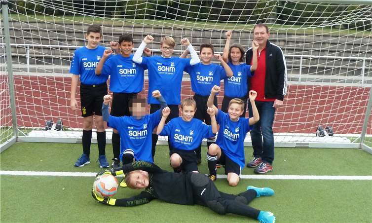 Die Kicker des Gymnasiums im Kannenbäckerland stehen nun in der dritten Runde. Privat