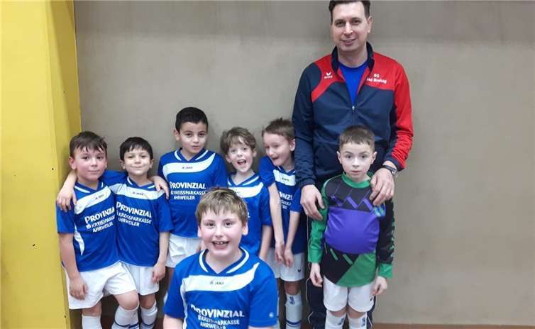 Die Kids der F2 kamen nachmittags zum Zuge in Ringen. Fotos: privat