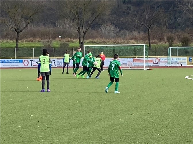 Die Kids spielten mit vollem Elan.  Foto: privat