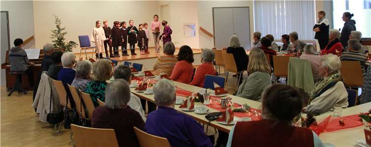 Die Kinder-Singgruppe bei ihrem Auftritt.Foto: privat