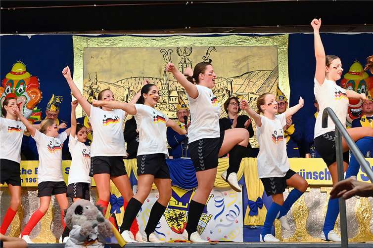 Die Kinder-Tanzgruppe „ Blue Stars“ aus Bad Bodendorf.