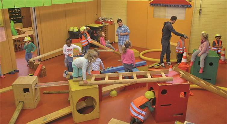 Die Kinder bauten mit den Materialien ihre eigene Kitabaustelle. Privat