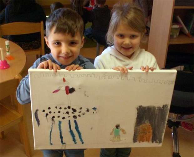Die Kinder bedankten sich mit einem Bild für die Weckmänner-Spende der Kirchengemeinde. Foto: privat