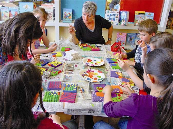 Die Kinder beteiligten sich mit Feuereifer an den einzelnen kreativen Aktivitäten. Privat