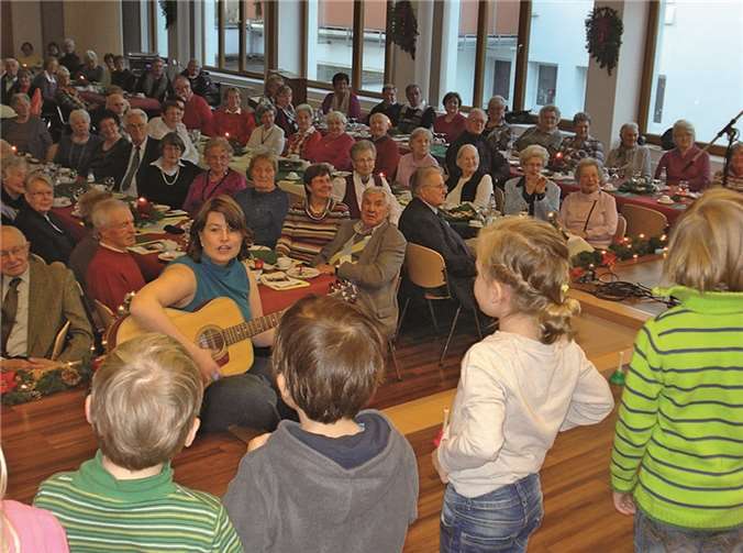 Die Kinder der Ev. Kita Arche Noah trugen an beiden Nachmittagen verschiedene Lieder vor.privat