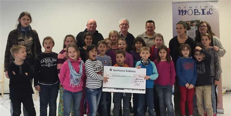 Die Kinder der Ferien-Freizeit freuten sich über die Spende. Privat