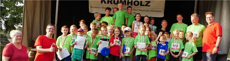 Die Kinder der Grundschule St. Martin bei der Ehrung.Foto: privat