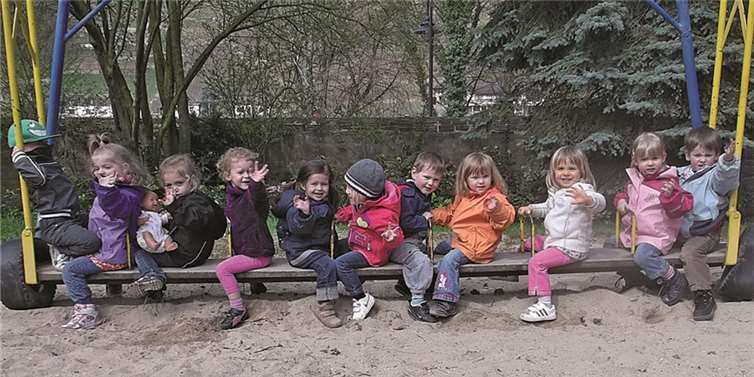 Die Kinder der Kindertagesstätte Herz-Jesu-Haus Kühr in Niederfell.Privat