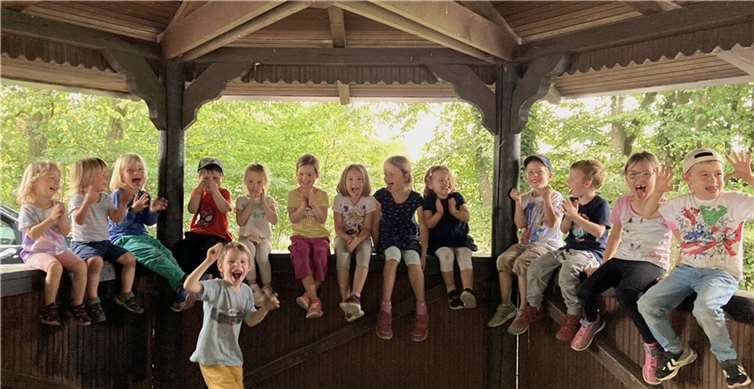 Die Kinder der Kita „Regenbogenland“ in Bell machten einen Ausflug in den Erlebniswald „Steinrausch“. Foto: privat