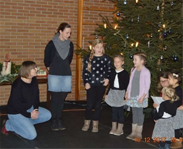 Die Kinder der Kita Waldwichtel sangen Weihnachtslieder.privat