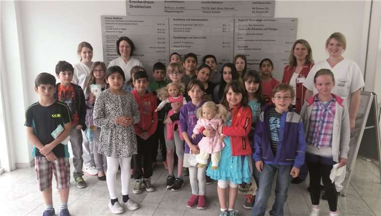 Die Kinder der Klasse 4a konnten im Krankenhaus viele Erfahrungen sammeln. privat