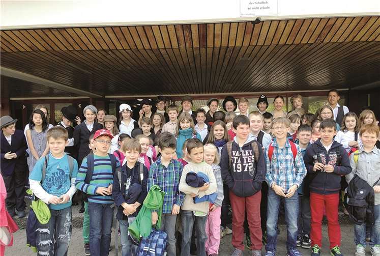 Die Kinder der Leo Stausberg Schule besuchten eine Theateraufführung im Rheingymnasium Sinzig. privat