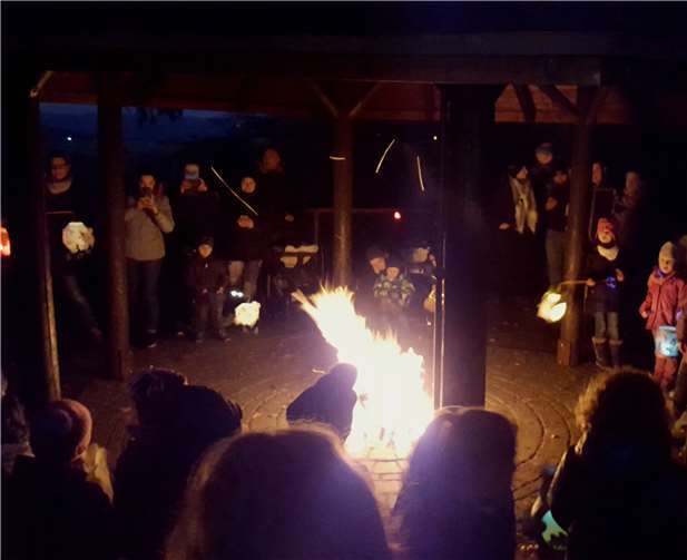 Die Kinder des Kindergartens „Spatzennest“ feierten St. Martin und spendeten für den guten Zweck.Spatzennest