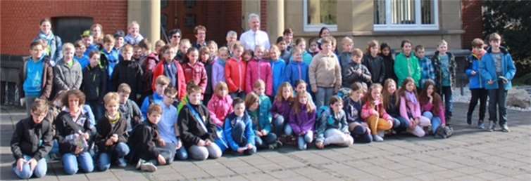 Die Kinder erfuhren einiges über den Arbeitsalltag eines Bürgermeisters. privat