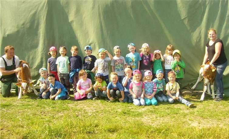 Die Kinder erlebten einen schönen Tag auf dem Bauernhof der Familie Meyen. privat