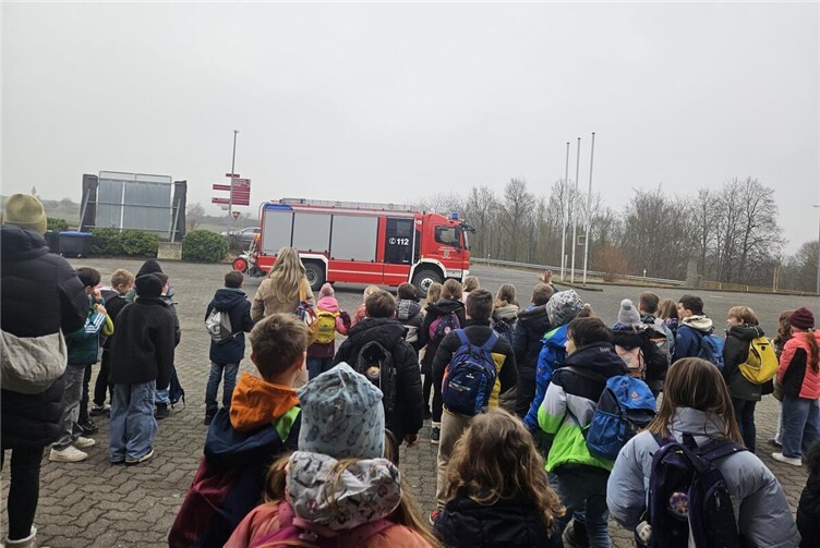 Die Kinder erlebten einen spannenden Tag bei der Feuerwehr.Foto: privat