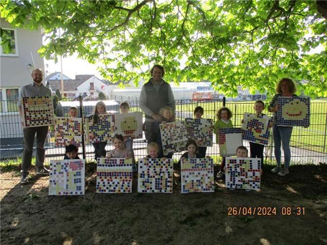 Die Kinder erlernten auf spielerische Weise handwerkliche Arbeitstechniken.  Foto: privat