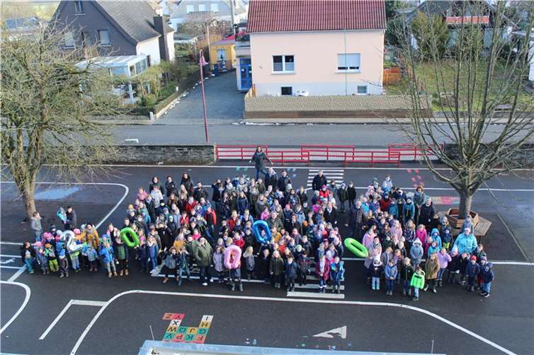 Die Kinder erliefen beim Spendenlauf die unglaubliche Summe von 20.000 Euro.Foto: privat