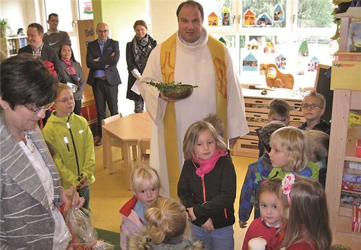 Die Kinder freuen sich über lichtdurchflutete und freundliche Räume.
