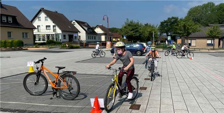 Die Kinder freuten sich jeden Morgen auf einen neuen Fahrradparcours. Foto: privat