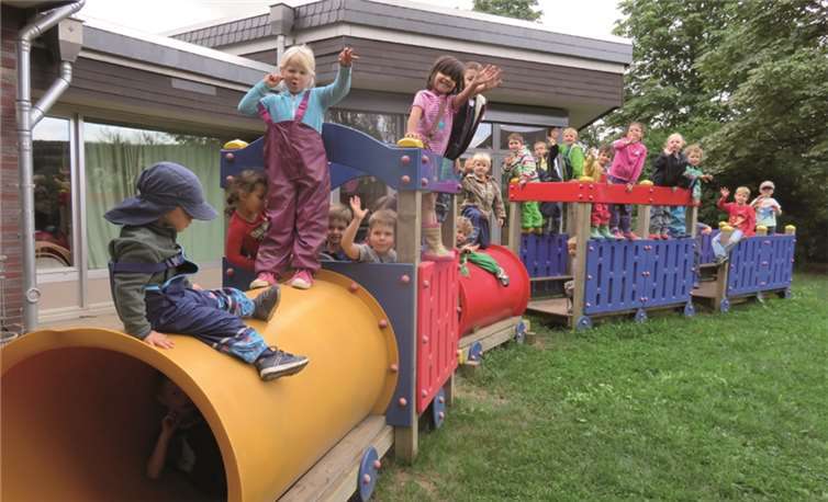 Die Kinder fühlen sich sichtlich wohl in der Gast-Kindertagesstätte Max und Moritz.Privat