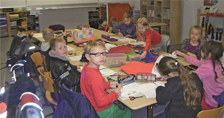 Die Kinder gestalteten ihr eigenes „Wanja-Buch“. privat