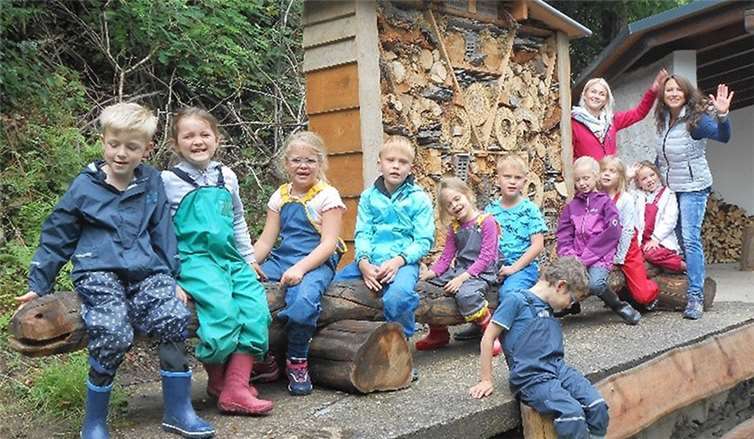 Die Kinder gingen im Wald auf Entdeckertour.Fotos: Stadtverwaltung
