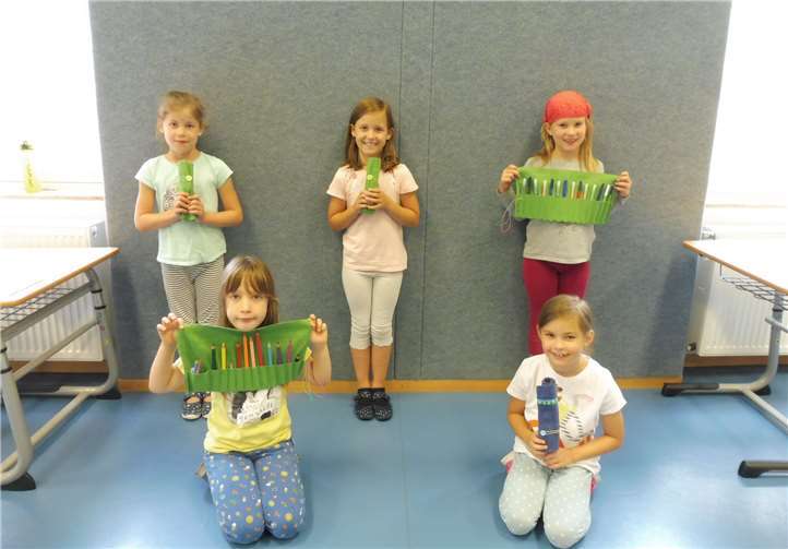 Die Kinder haben ihr eigenes Mäppchen genäht.