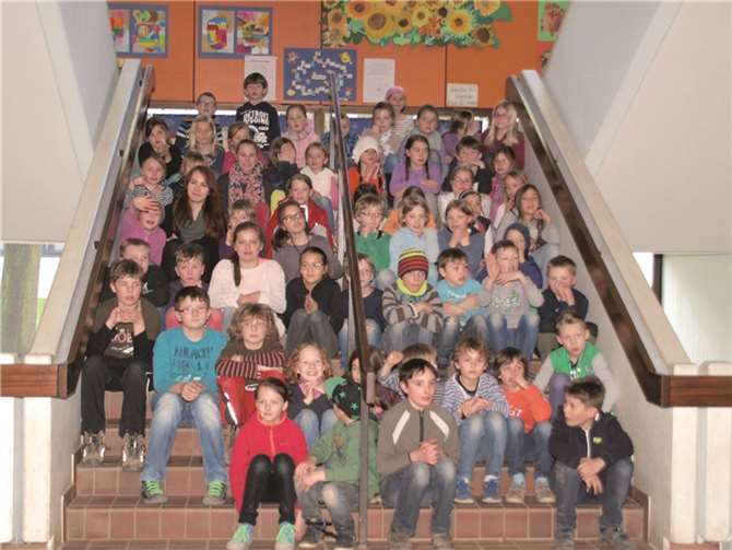 Die Kinder hatten die erste Woche des Oster-Ferienateliers hinter sich und warteten, welche Überraschung kommen wird.