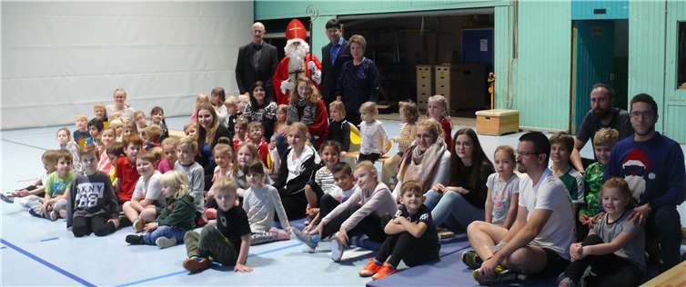Die Kinder hatten viel Freude auf ihrer Weihnachtsfeier. privat