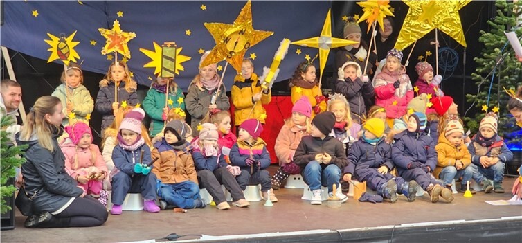 Die Kinder hatten viel Freude bei der Darbietung.  Foto: Haus Für Kinder