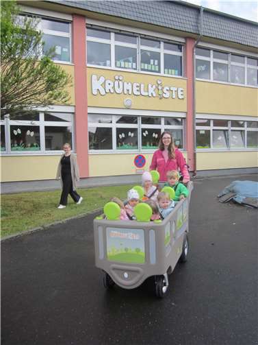 Die Kinder im „Kita-Bus“.  Foto: Kita Krümelkiste Ochtendung