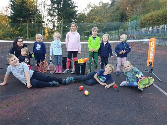 Die Kinder sind beim Sportangebot mit Spaß dabei.Foto: privat