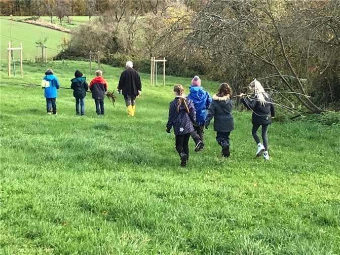 Die Kinder sind nun echte Streuobstwiesen-Experten.