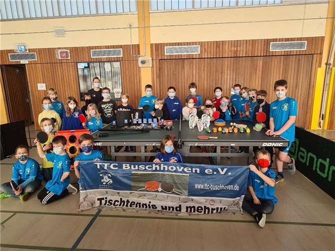 Die Kinder waren glücklich über die Spende.  Foto: TTC