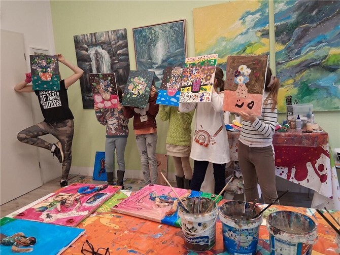 Die Kinder zauberten verschiedene Kunstwerke.  Foto: privat