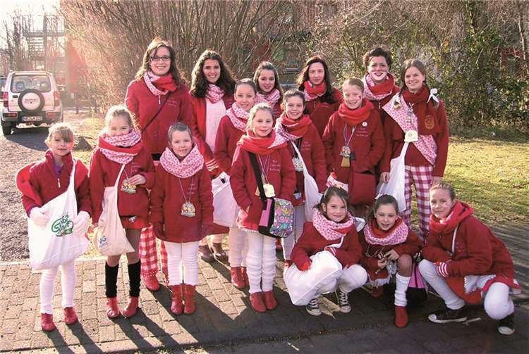 Die Kindergarde der GEK beim Erpeler Karnevalsumzug. privat