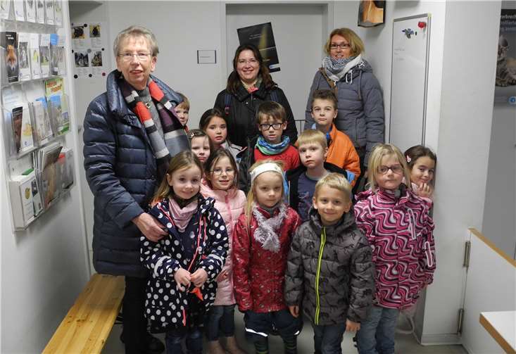 Die Kindergartenkinder der Kita Glees, hatten viele Fragen beim Rundgang durch das Tierheim Andernach. privat