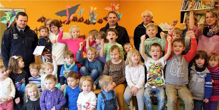 Die Kindergartenkinder freuten sich sichtlich über die Spende.WIlli Willig