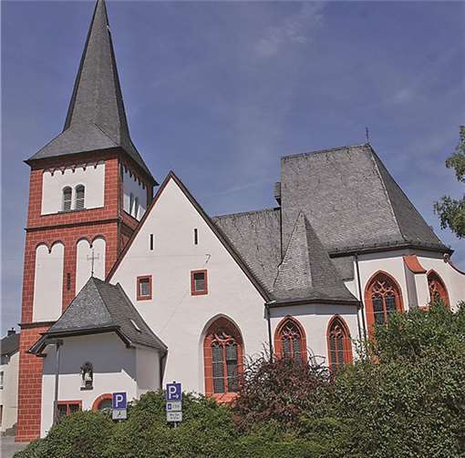 Die Kirche St. Johannes Baptist in Bruchhausen.