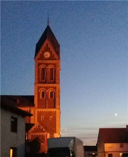 Die Kirche St. Martin in Neuwied-Engers ist Landmarke für den Rheinsteig-Zugangsweg Deichstadtweg und den Martinsweg-am-Mittelrhein.de