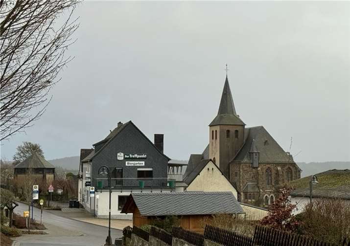 Die Kirche in Baar-Wanderath..  Foto: Gaby Hilger