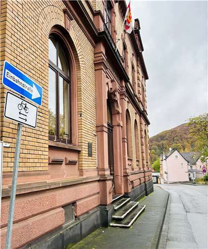 Die Kirchstraße in Oberlahnstein gehört zu den Einbahnstraßen, die von Radfahrern in beide Richtungen befahren werden dürfen.  Foto: Mira Bind / Stadtverwaltung Lahnstein