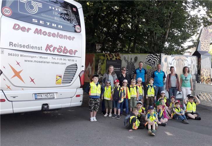 Die Kita-Kinder reisten mit dem Bus nach Neuwied.  Foto: privat