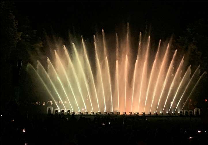 Die Klangwelle ist bei vielen Besucherinnen und Besuchern ein fester Termin im Jahreskalender.