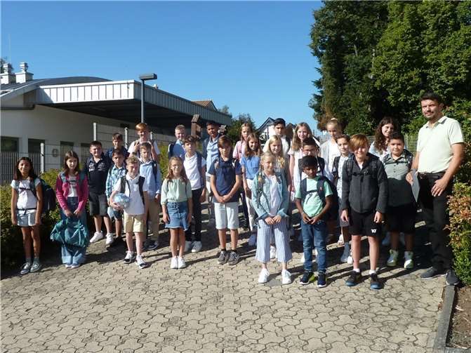 Die Klasse 5a am Gymnasium im Kannenbäckerland.  Fotos: privat