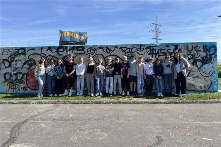 Die Klasse 6b des KSG im JUZ Andernach