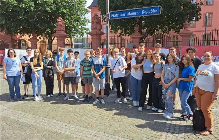 Die Klasse 8b in Mainz. Foto: Barbara Rothbrust