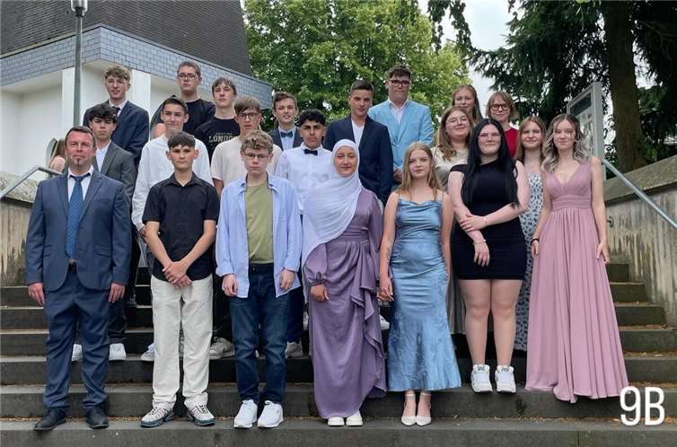 Die Klasse 9b. Fotos: St. Stephanus-Realschule Nachtsheim.