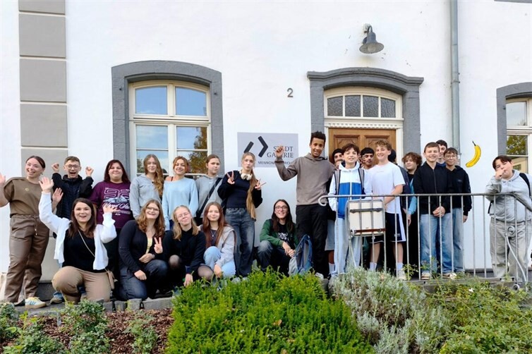 Die Klassen 8Ra und 8Rb der CSS Neuwied